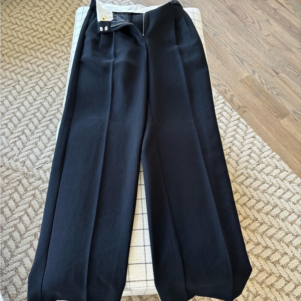 Aritzia Effortless Pant